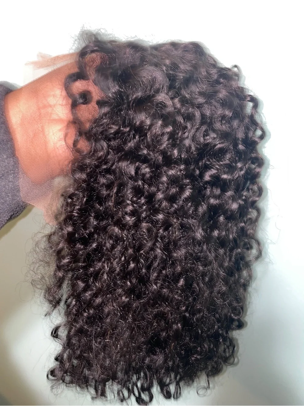 100% human hair curly lace front wig . 14 in , 250 density ,